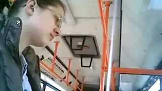 สาวน้อยนมใหญ่หน้าอกเลียเต้านม ดู คลิป วีดีโอ โป๊